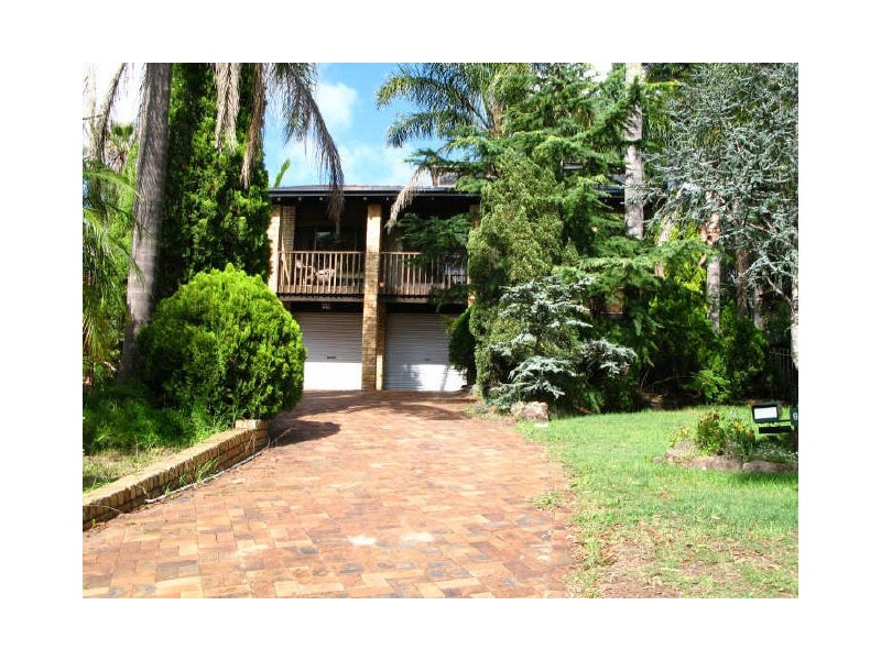 11 Prior Close, Illawong NSW 2234