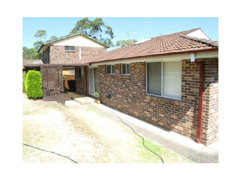 59 Moreton Road, Illawong NSW 2234
