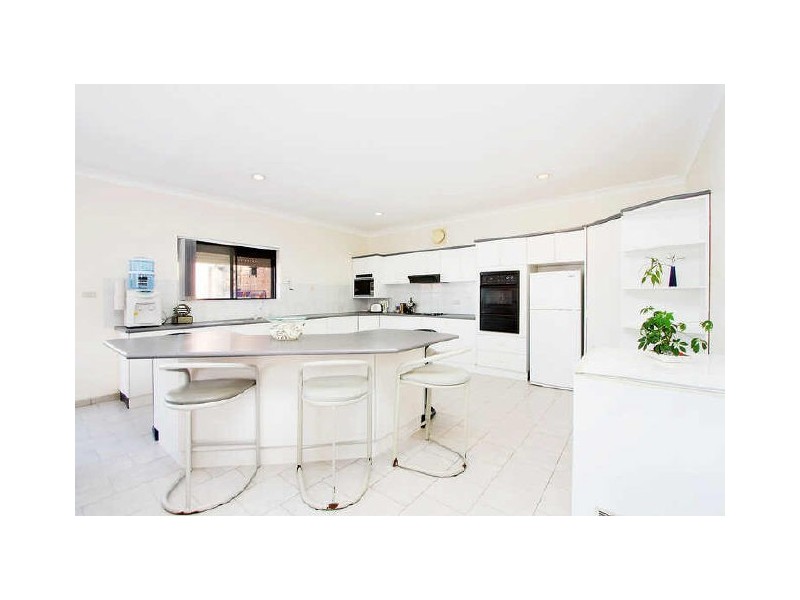 27 Cairns Street, Riverwood NSW 2210