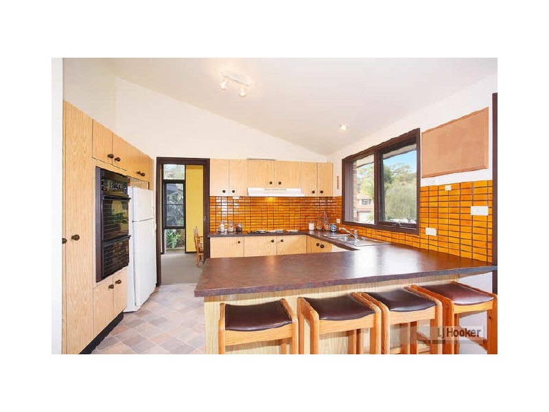 15 Wales Close, Illawong NSW 2234