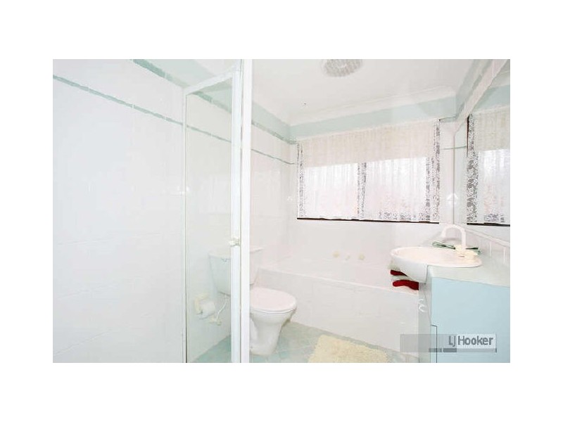 15 Wales Close, Illawong NSW 2234