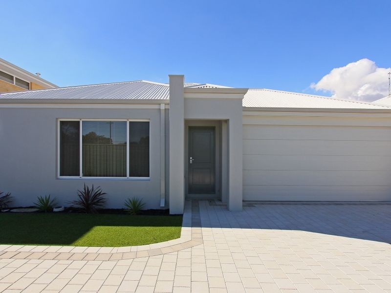 23 A & B Chilgrove Way, Balga WA 6061