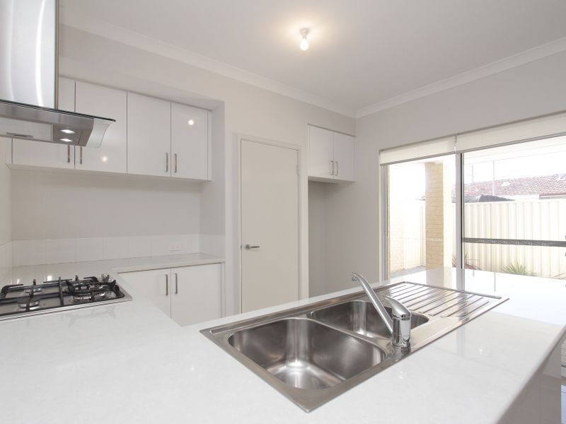 23 A & B Chilgrove Way, Balga WA 6061