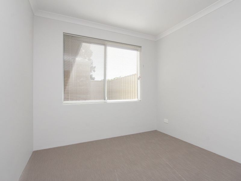 23 A & B Chilgrove Way, Balga WA 6061