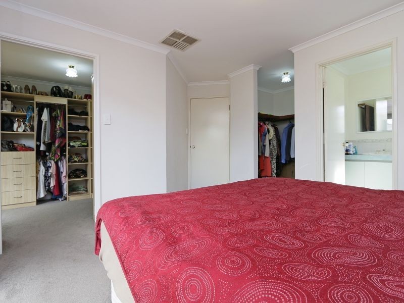 6 Moran Street, Greenfields WA 6210