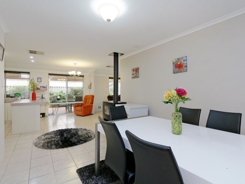 6 Moran Street, Greenfields WA 6210