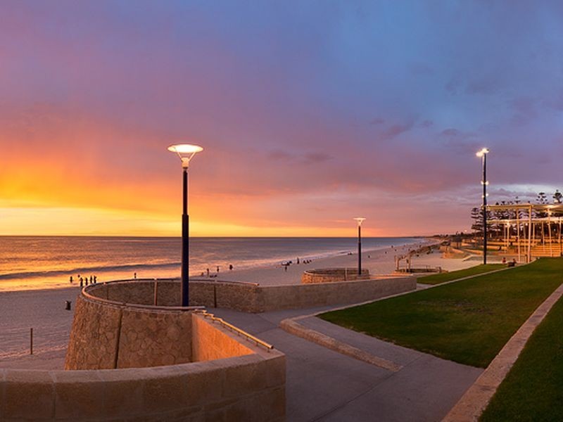 14 Beatrice Street, Doubleview WA 6018