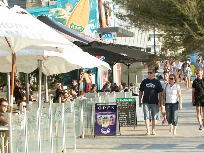 14 Beatrice Street, Doubleview WA 6018