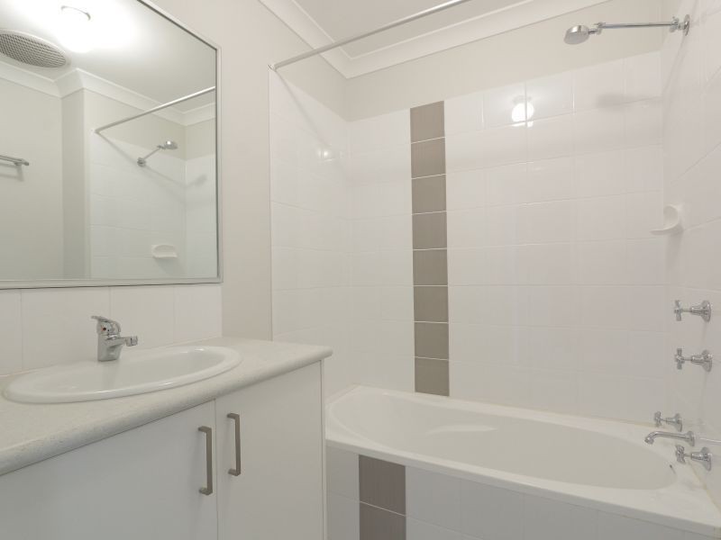 3/5 Jamaica Lane, Clarkson WA 6030