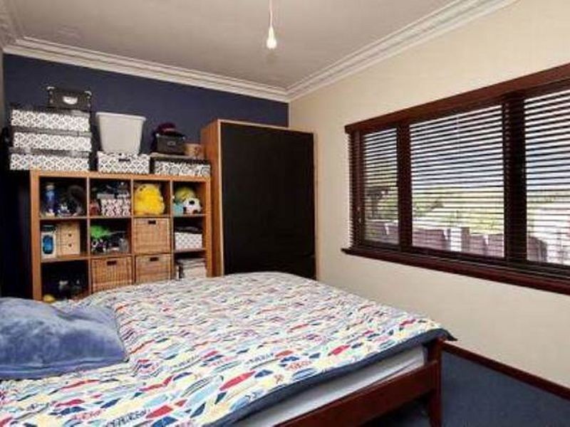 86 Chrysostom St, Trigg WA 6029