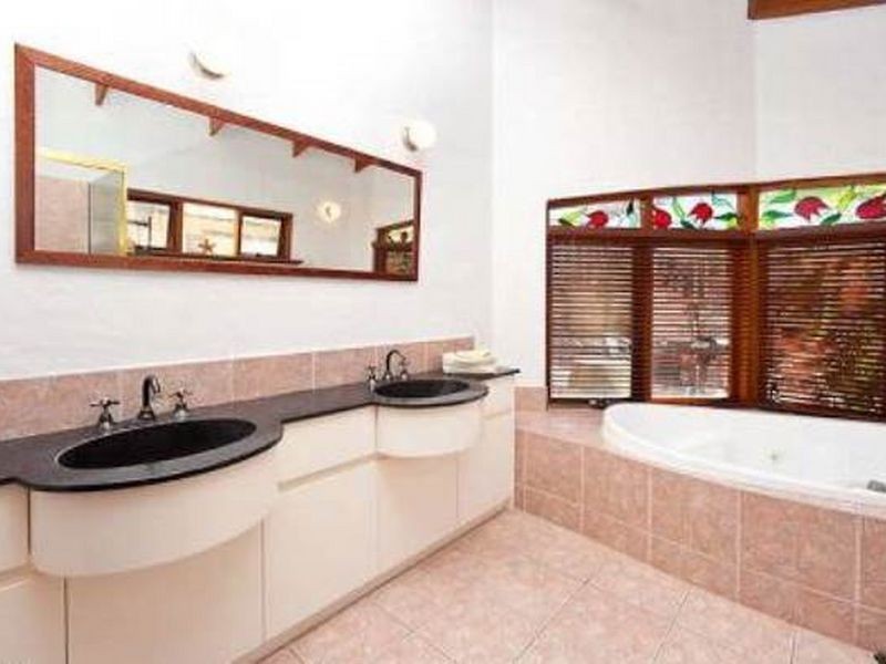 86 Chrysostom St, Trigg WA 6029