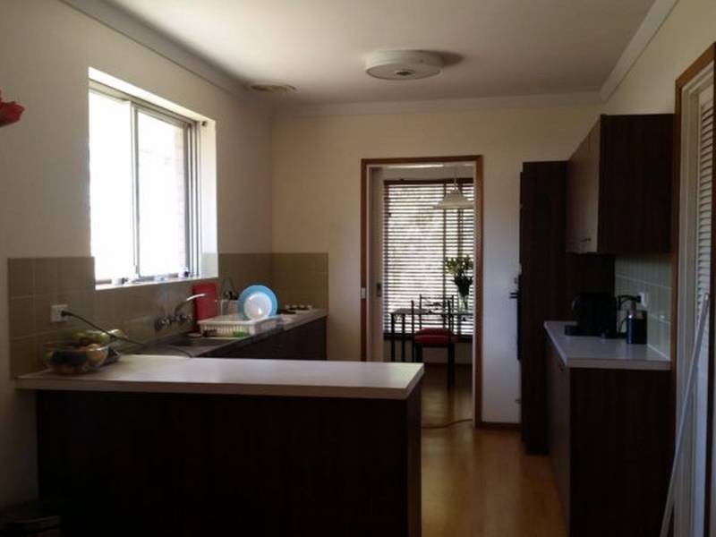 8 Spence Street, Trigg WA 6029