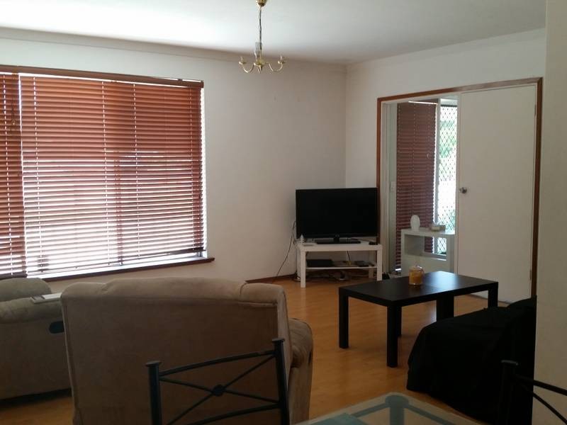 8 Spence Street, Trigg WA 6029