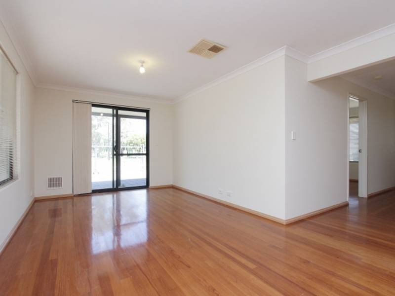 62 Hillwater Promenade, Beechboro WA 6063