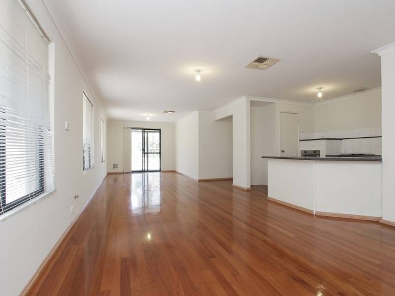 62 Hillwater Promenade, Beechboro WA 6063