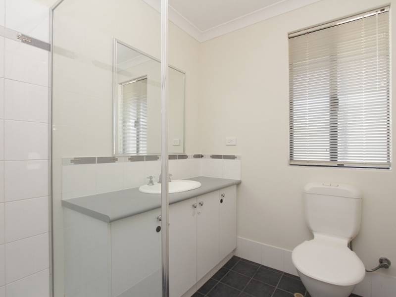 62 Hillwater Promenade, Beechboro WA 6063