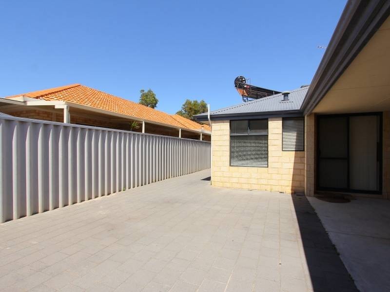 62 Hillwater Promenade, Beechboro WA 6063