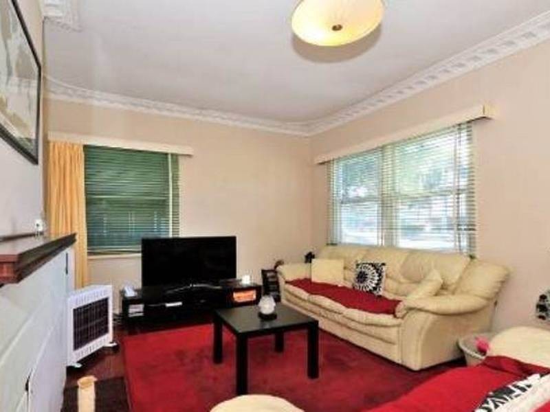 130 Belmont Ave, Rivervale WA 6103