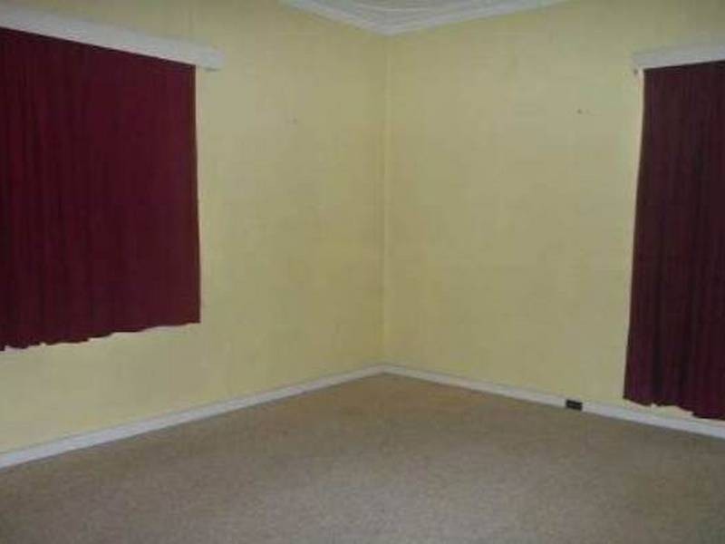 130 Belmont Ave, Rivervale WA 6103