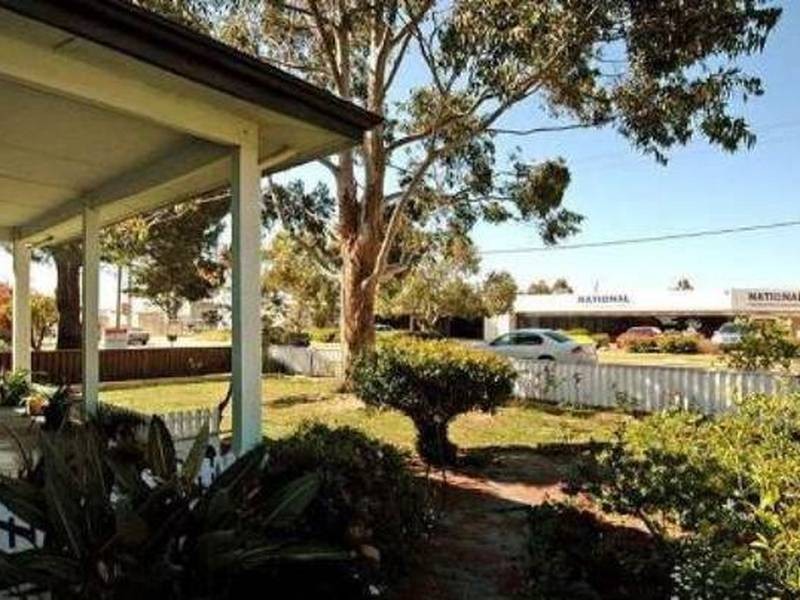 130 Belmont Ave, Rivervale WA 6103