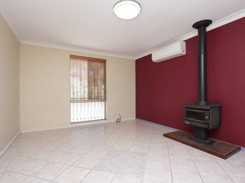 2 Beltana Rd, Craigie WA 6025