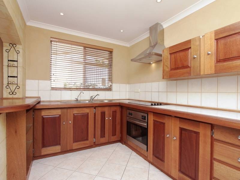 2 Beltana Rd, Craigie WA 6025