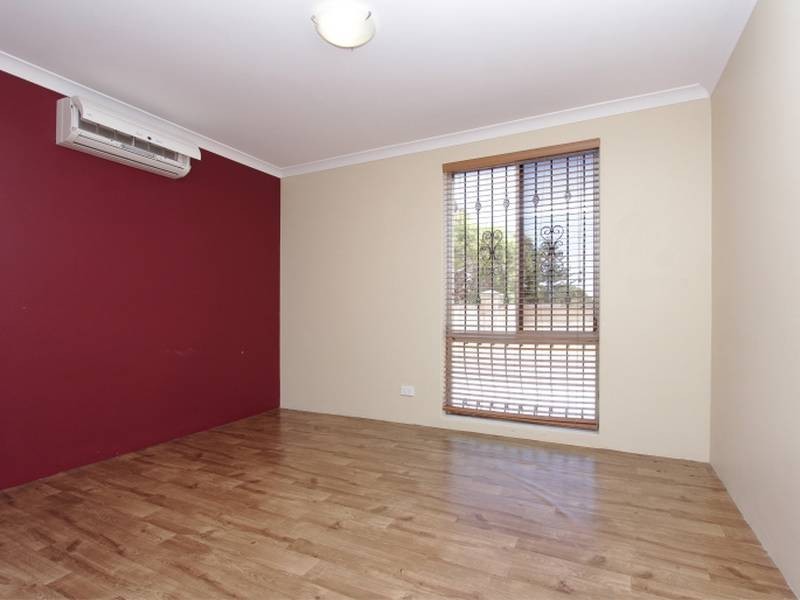 2 Beltana Rd, Craigie WA 6025