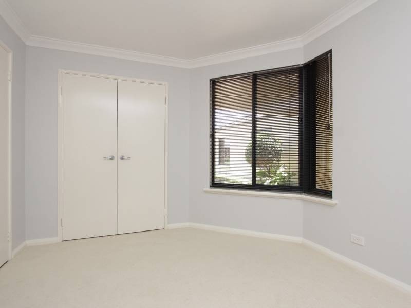 18 Swiftlet Way, Gwelup WA 6018