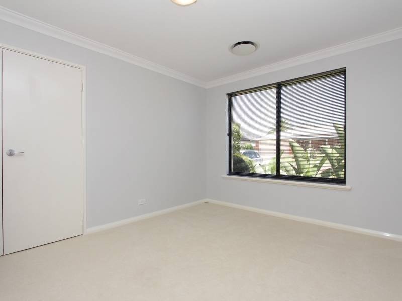 18 Swiftlet Way, Gwelup WA 6018
