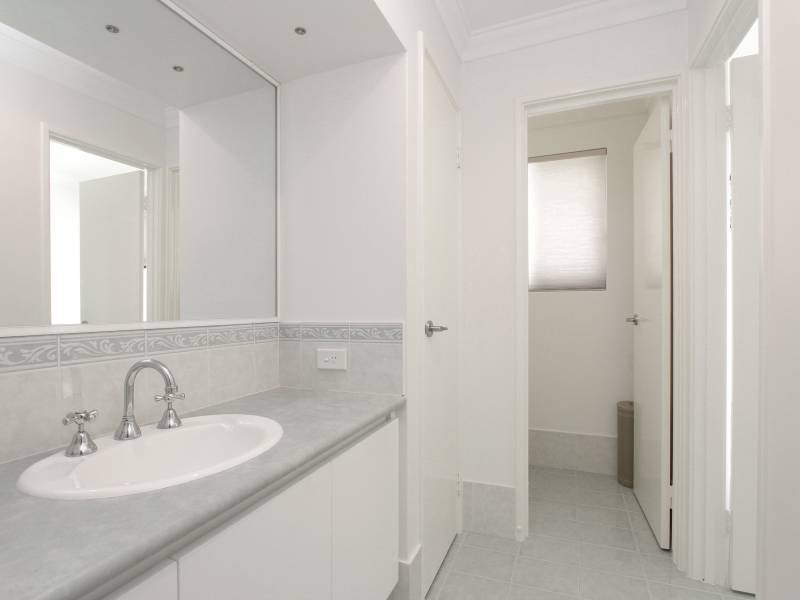 18 Swiftlet Way, Gwelup WA 6018