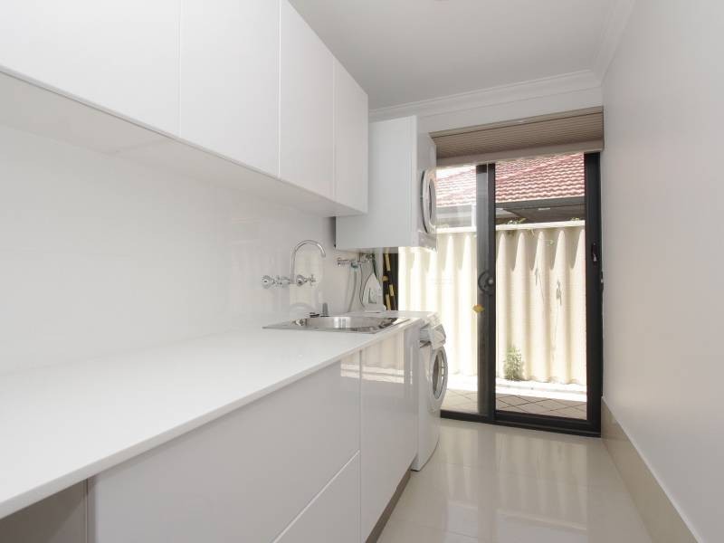 18 Swiftlet Way, Gwelup WA 6018