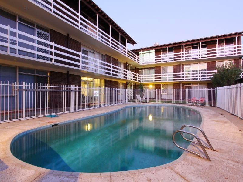 Unit 2/298-300 Stirling Street, Perth WA 6000