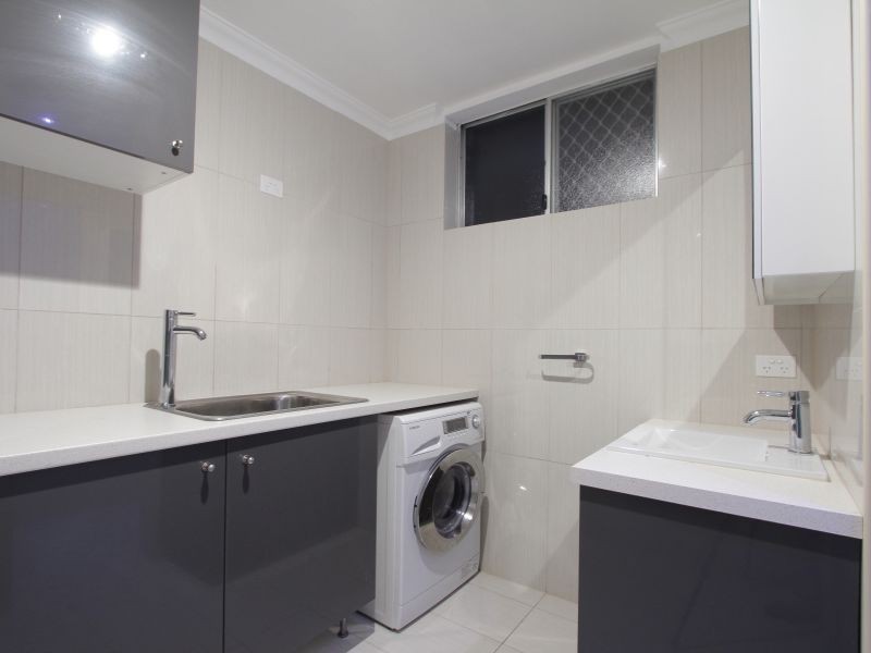 Unit 2/298-300 Stirling Street, Perth WA 6000