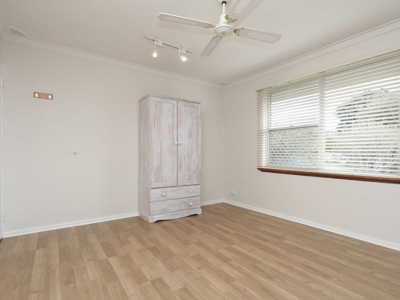 211 Camberwarra Drive, Craigie WA 6025