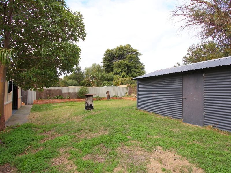211 Camberwarra Drive, Craigie WA 6025
