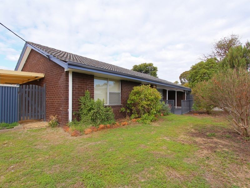 211 Camberwarra Drive, Craigie WA 6025