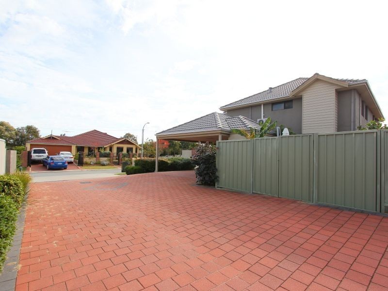 17/40 Hollins Bend, Madeley WA 6065