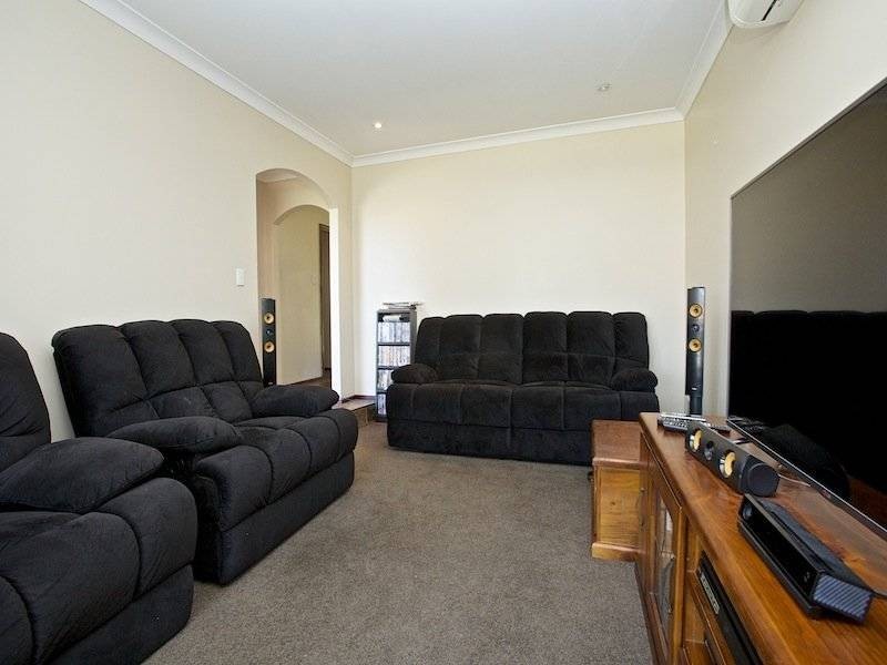 31 Gibson Avenue, Padbury WA 6025