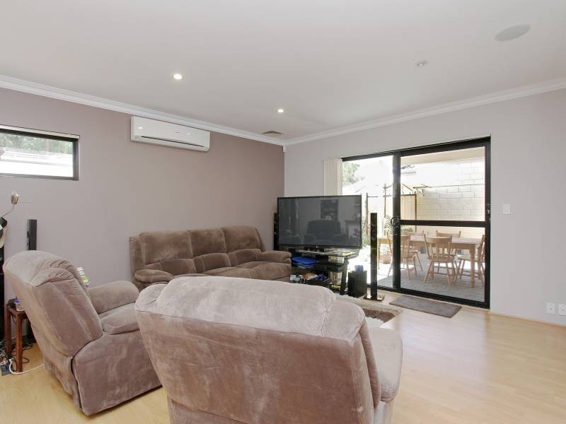 35b Nollamara Avenue, Nollamara WA 6061