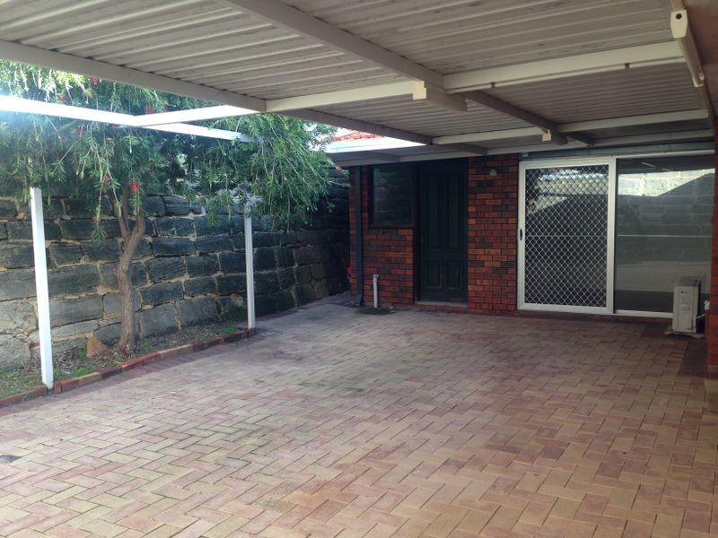 36A Elliott Road, Trigg WA 6029