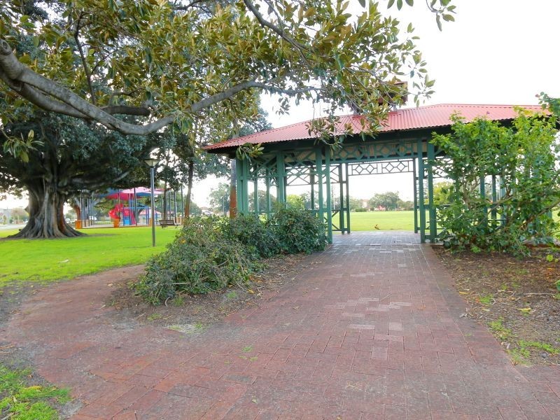 53 Geddes Street, Victoria Park WA 6100