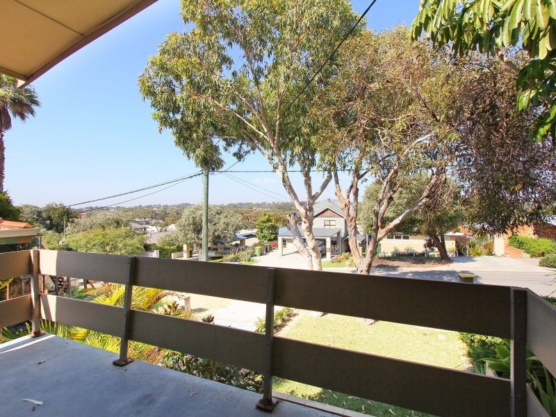 90 Chrysostom Street, Trigg WA 6029