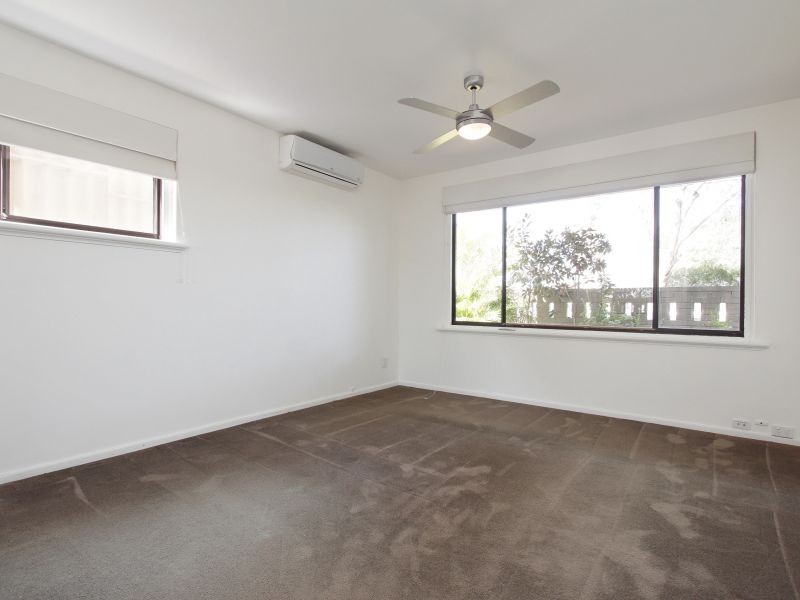 90 Chrysostom Street, Trigg WA 6029