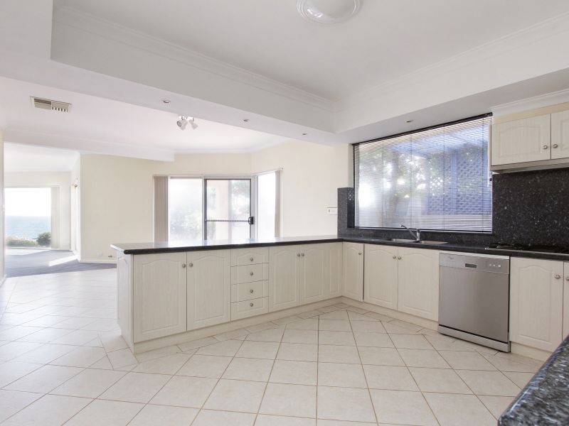 23 West Coast Drive, Carine WA 6020