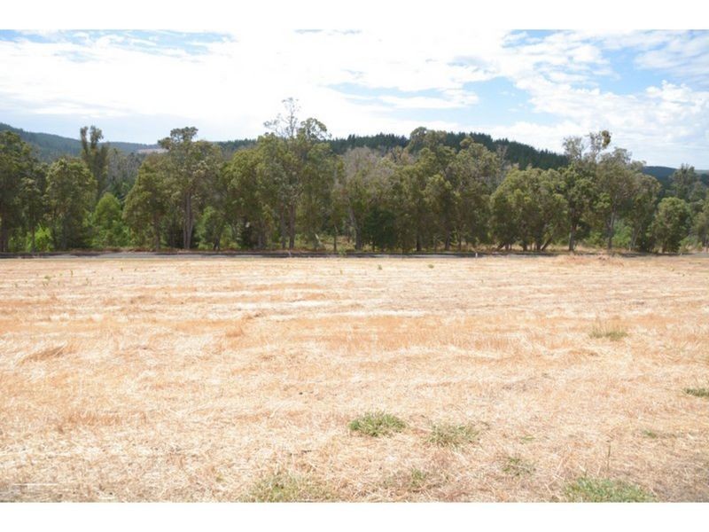 233 – 245 Diggers Green, Nannup WA 6275