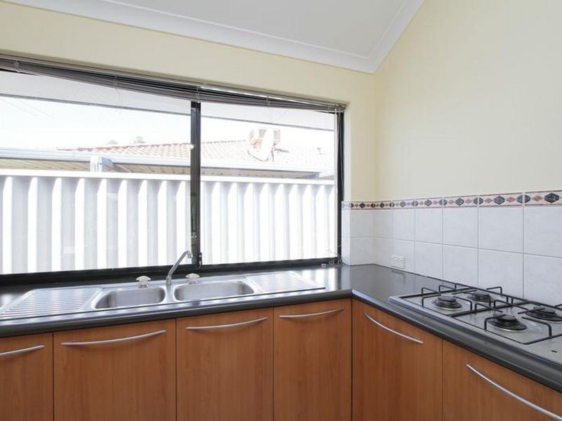 21 Dayana Court, Redcliffe WA 6104