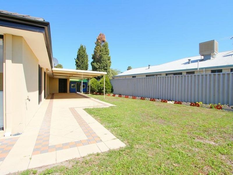 21 Dayana Court, Redcliffe WA 6104