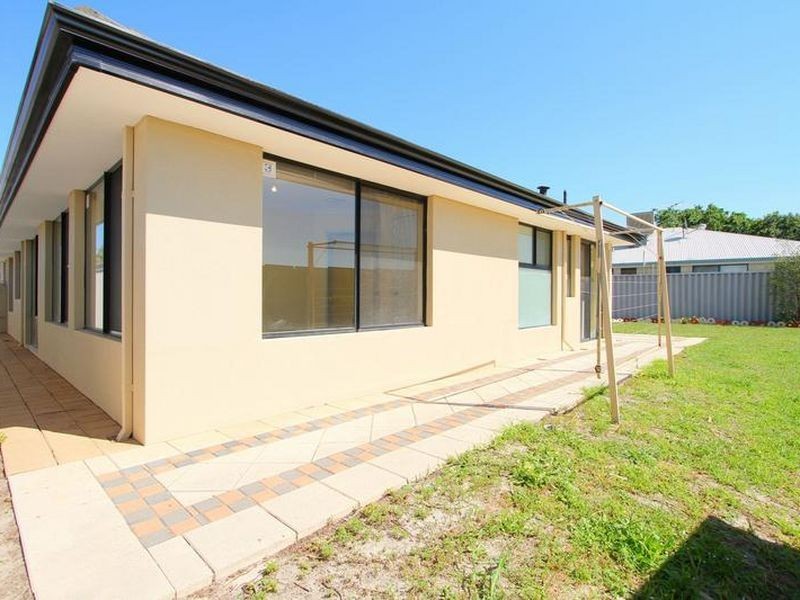 21 Dayana Court, Redcliffe WA 6104