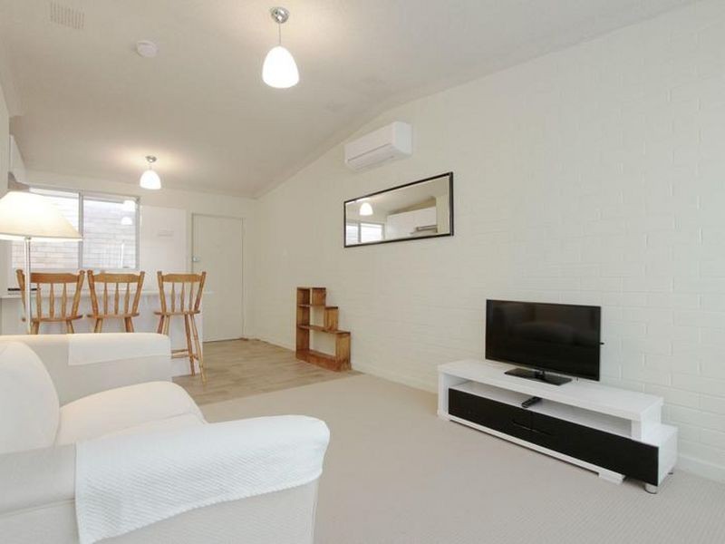 Unit 8/9 Jersey Street, Jolimont WA 6014