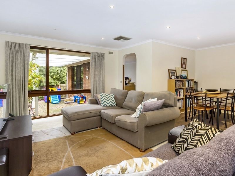 5 Ellad Close, Vermont VIC 3133